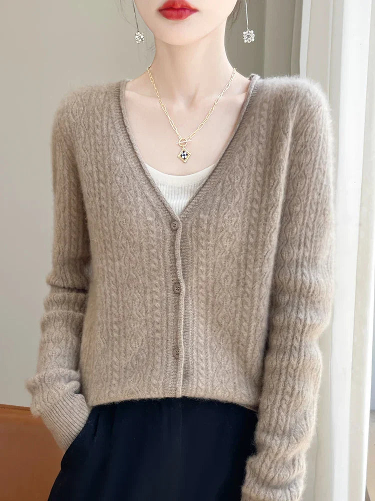 Cashmere Merino V-Neck Women's Cardigan - Luxurious Softness & Eco-Friendly