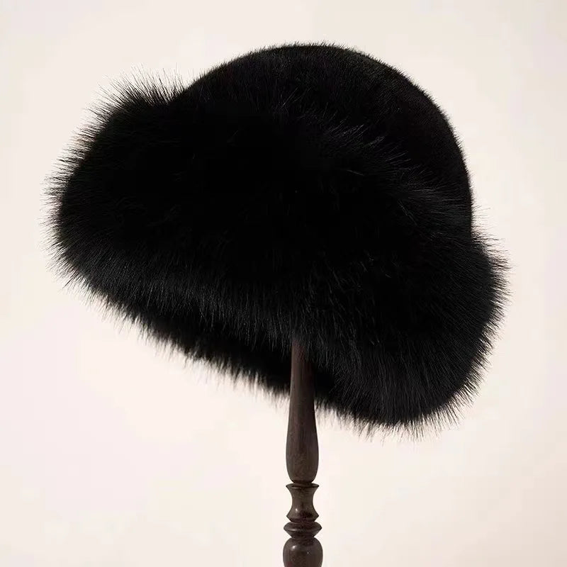FurGlam - Elegant Fur Hat for Luxe and Style