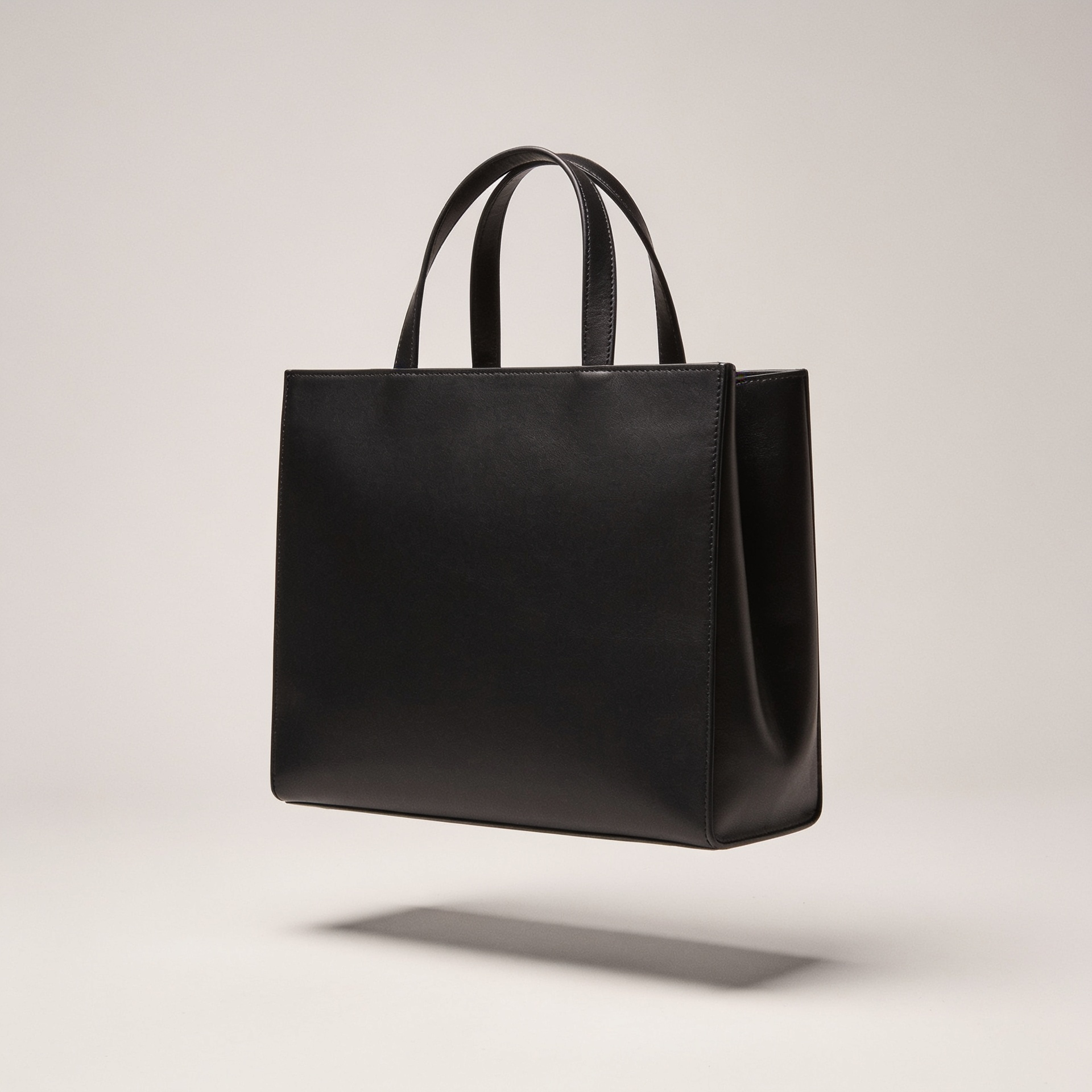 The Structured Tote in black leather