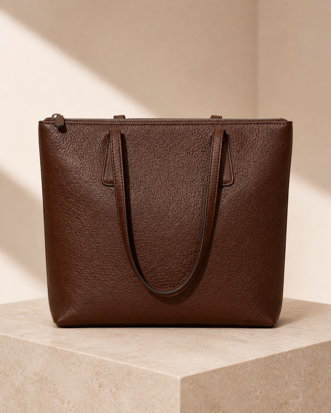 Saint Loir Zip-Top Tote Bag — front catalog view